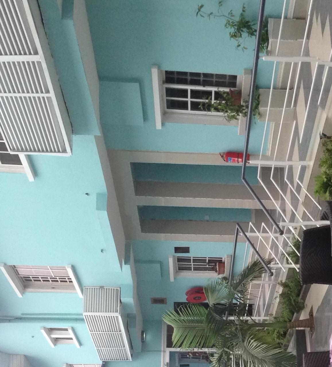 Primal Hotel Isaac John Gra Ikeja Kültér fotó